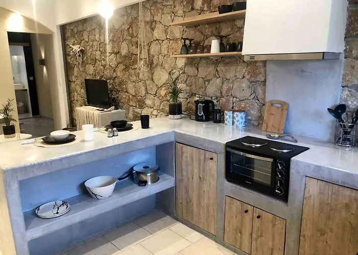 Delos Beach Apartment